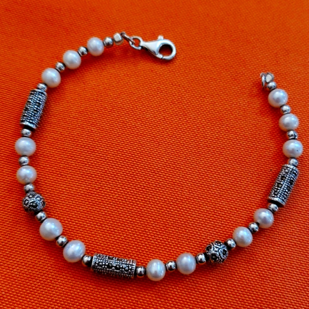 Pearl and marcasite bracelet